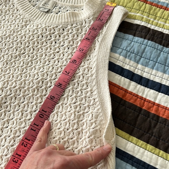 Sleeveless Knit Sweater, Size XL - Picture 7 of 8